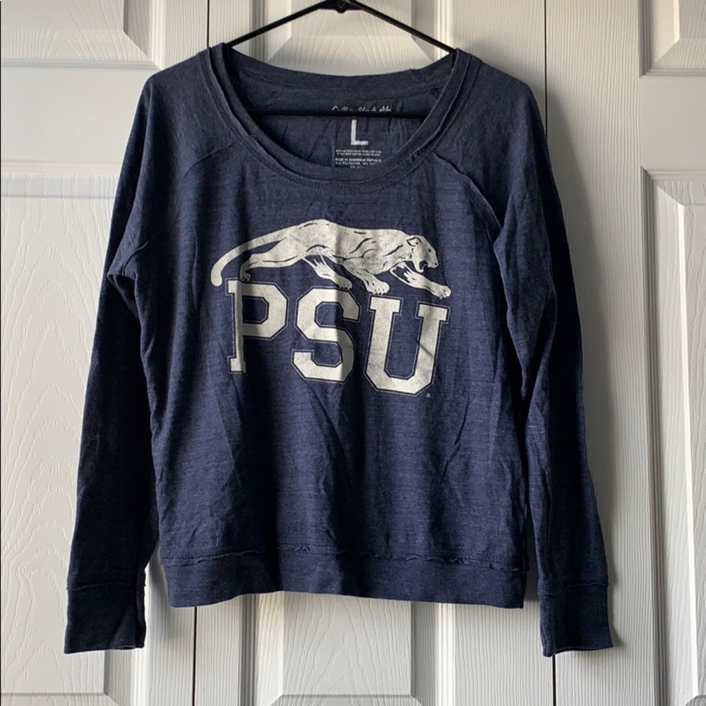 Penn state women’s long sleeve slightly crop top!